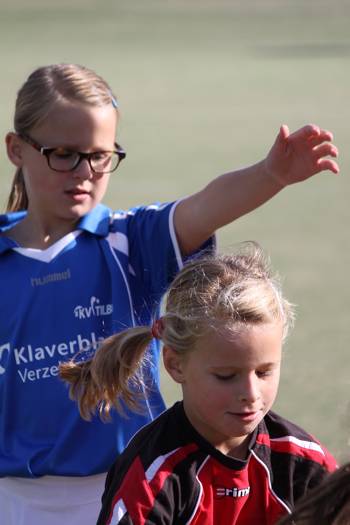 Wedstrijd 1 E2 080.JPG